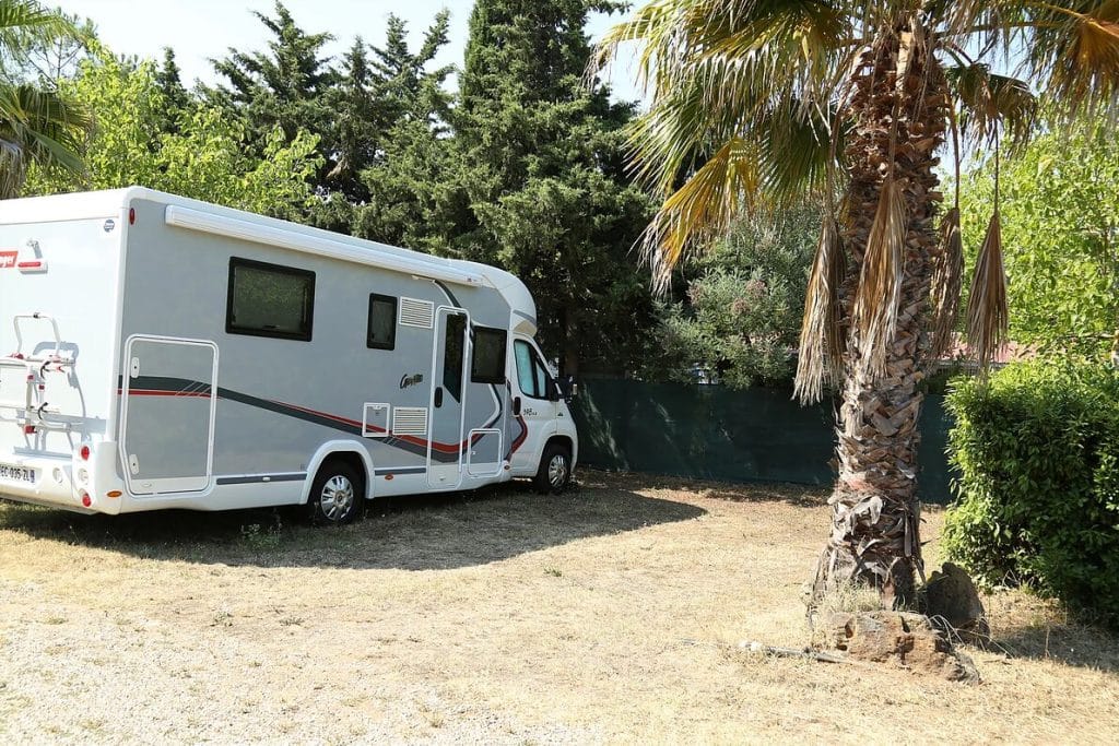 emplacement camping car